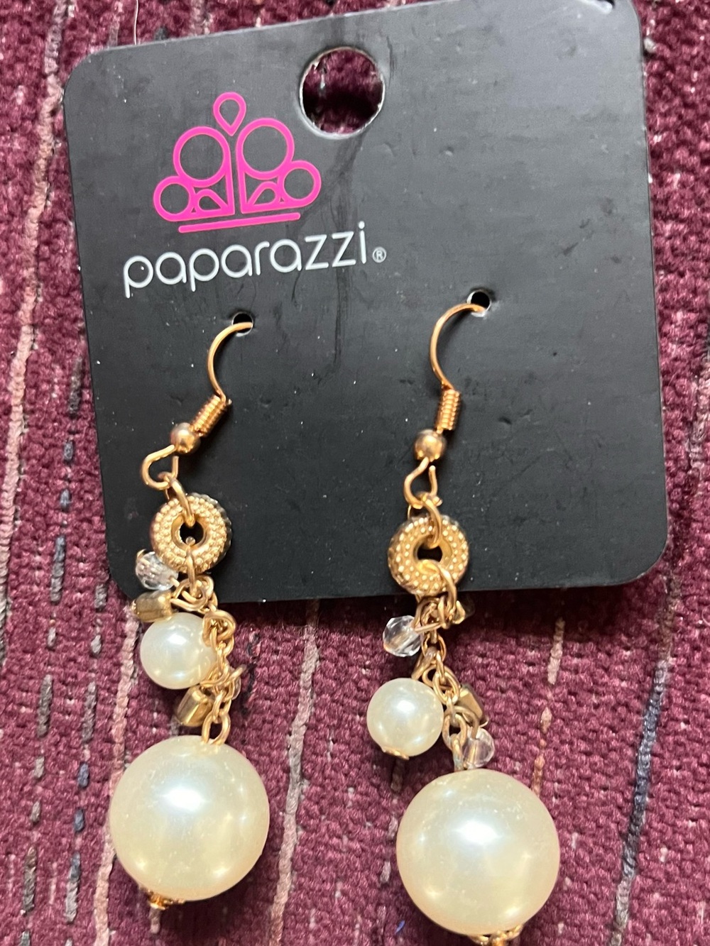 NWT Paparazzi Gold Tone & Faux Pearl Cluster Dangle Earrings